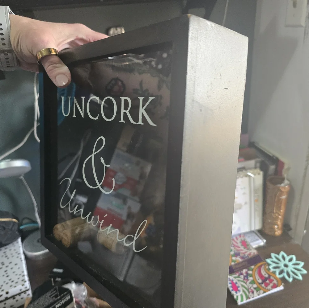 Uncooked & unwind cork saver